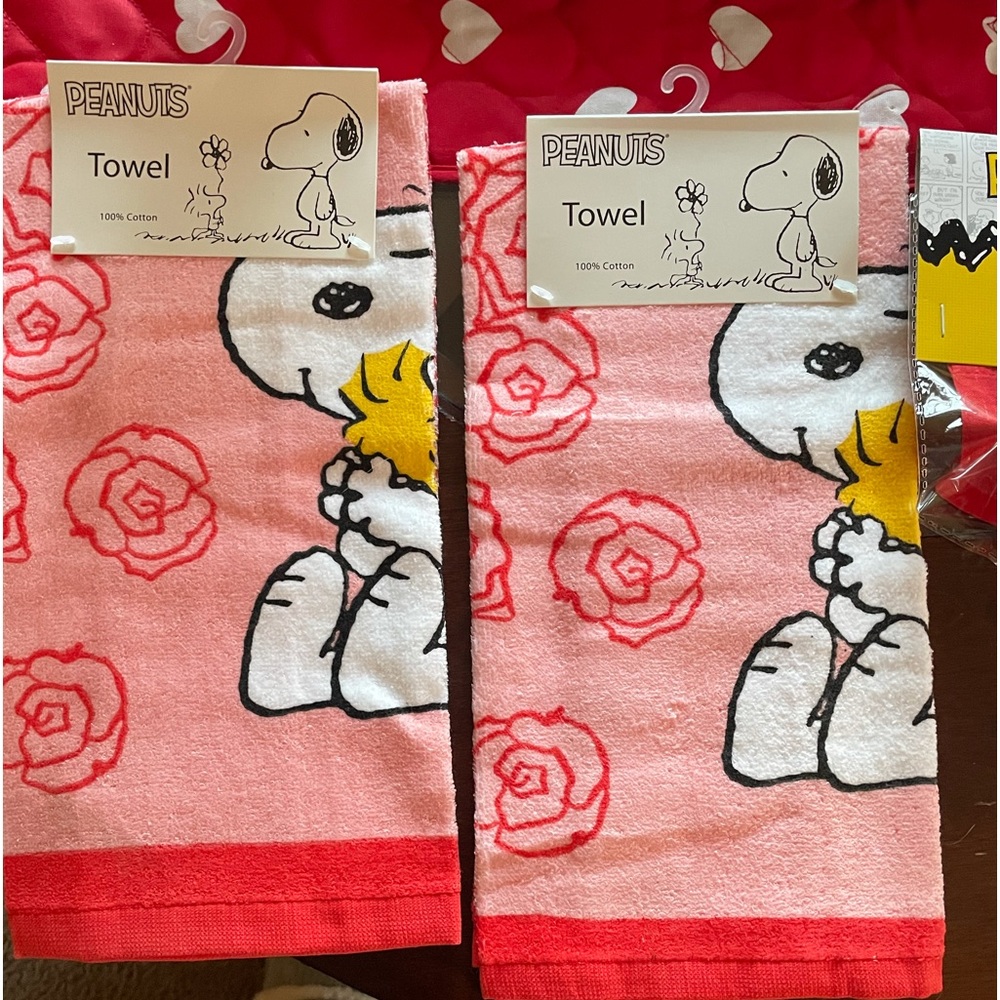 Snoopy kitchen towels 2
